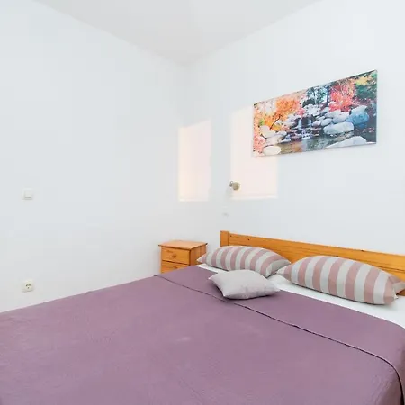 Monika Apartment